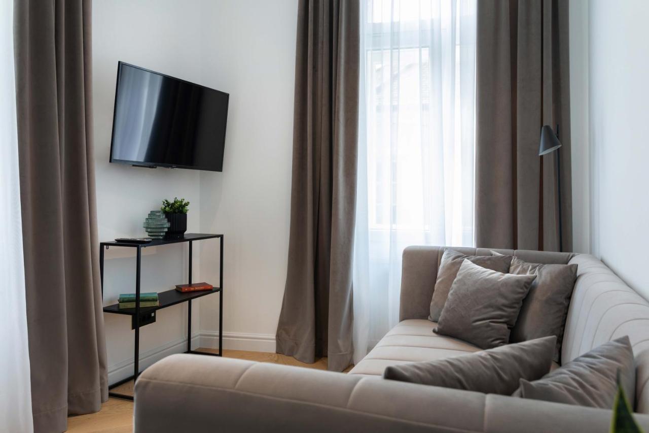 Pierrot & Pierrette Gajeva 6 Apartment Zagreb Bagian luar foto